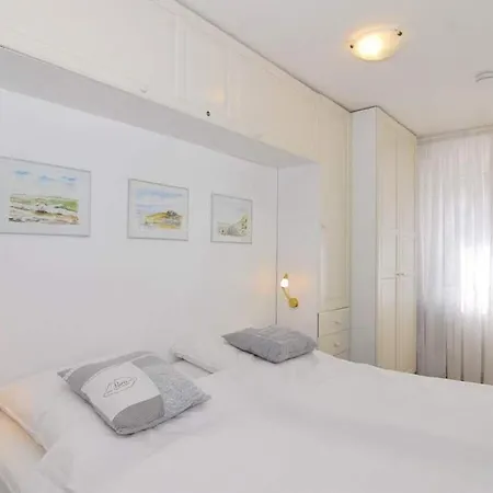 Appartement Carmen Sylva, Whg 7
